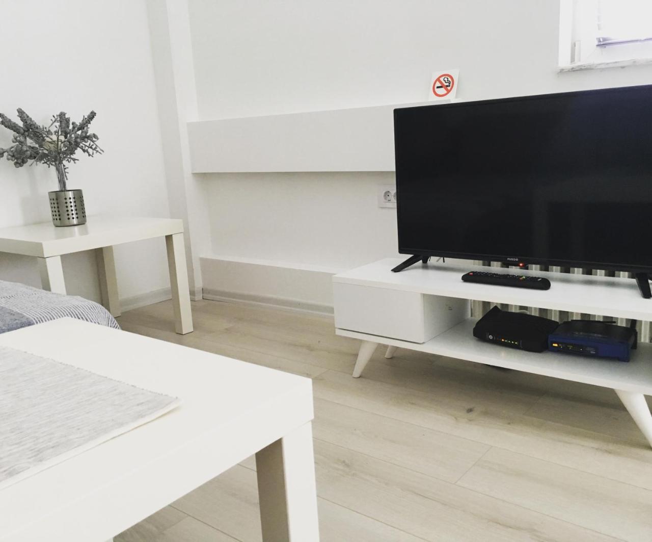 3M Apartment Skopje Center Esterno foto